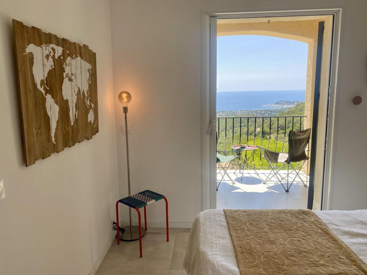 Villa Baievue 滨海卡瓦莱尔 外观 照片